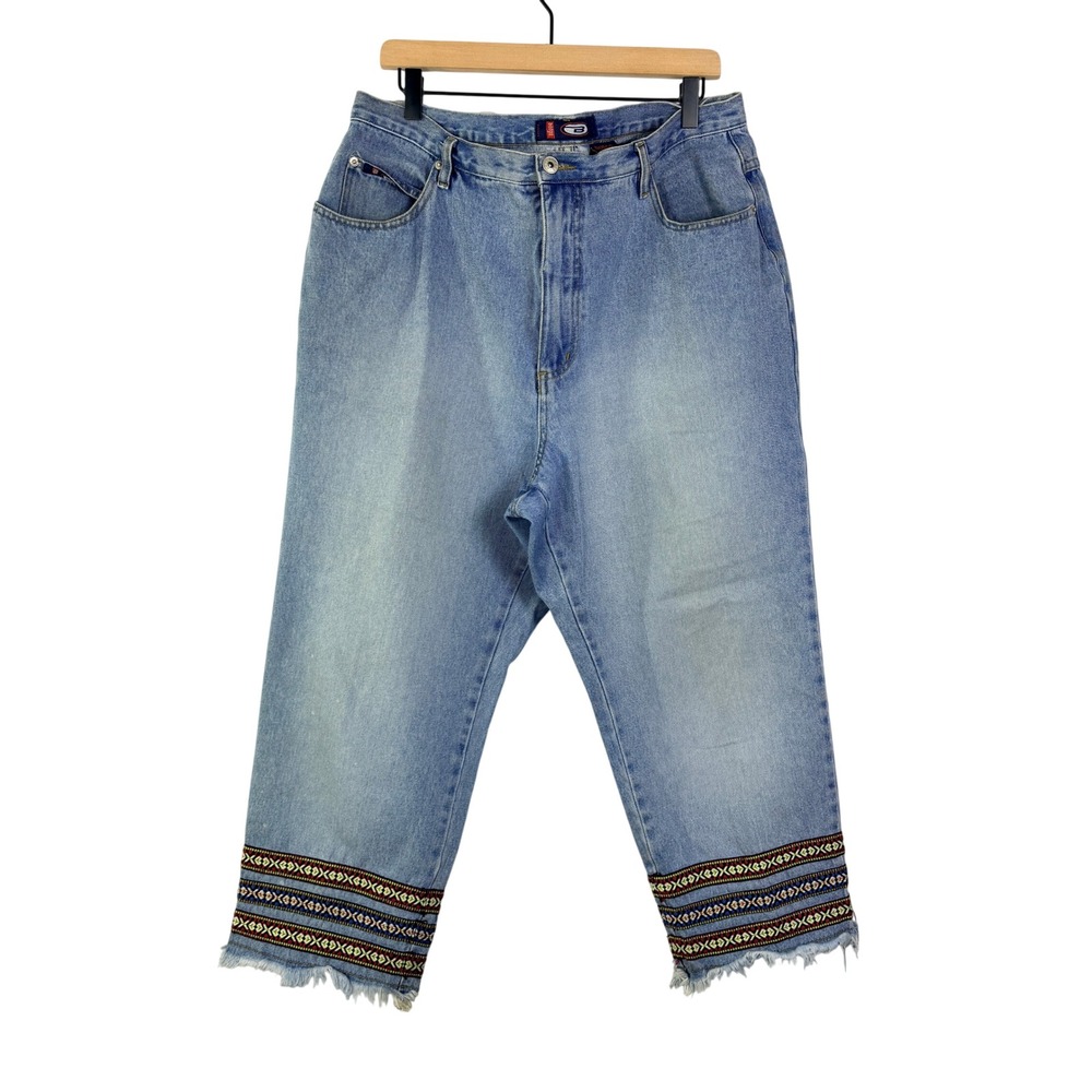 Vintage Bongo Y2K Embroidered Trim Distressed Jeans Light Wash Size 18W Cropped‎